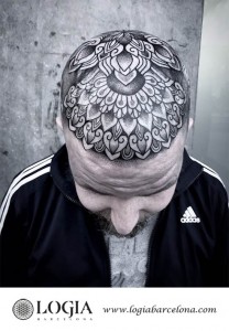 tatuaje-cabeza-mandalas-Logia-Barcelona-Dasly3